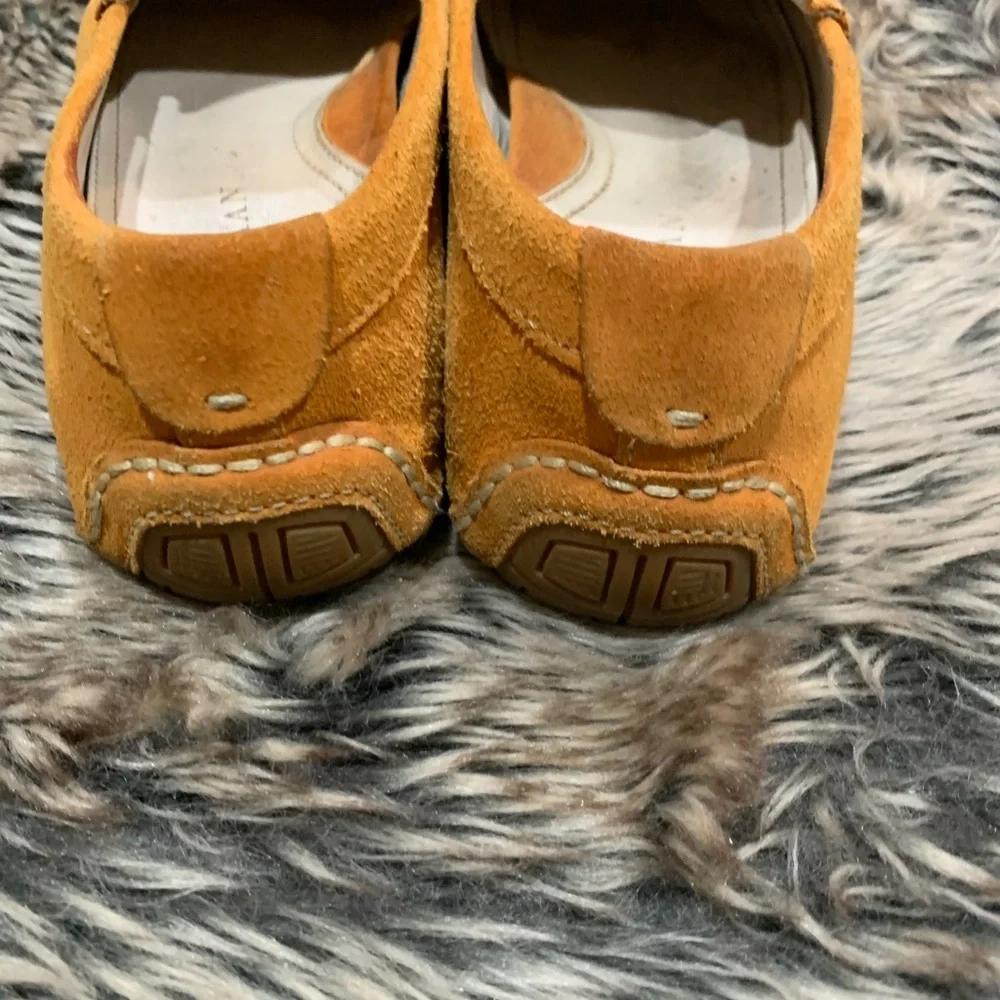 Cole Haan Somerset Loafers Men size 8M Orange Suede Shoes. Rare color